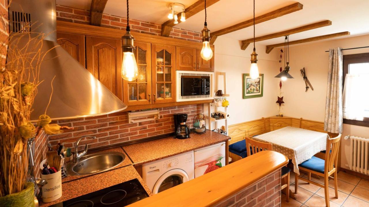 Apartamentos Formigal Esterno foto